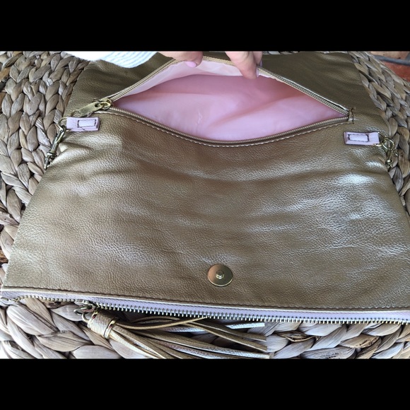 ❌SOLD ❌ H&M crossbody - Picture 4 of 8